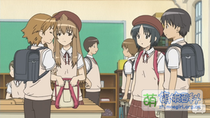 放学后南家三妹正在讨论关于“做奇怪的事情”