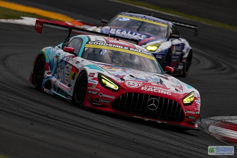 File:Rmiku racecar 2024 Rd4.jpg