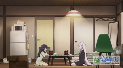 ……她所看到的一切，都是大大的。