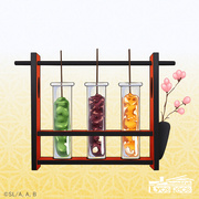 丸子三兄弟 定价：500日圆 口味是抹茶、红豆、黄豆