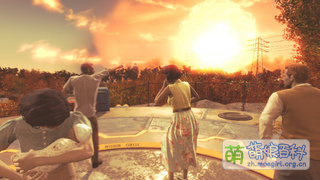 核爆之日，站在升降机上观看在波士顿地区爆炸的第一发核弹。很多玩家以为这发核弹落在了两世纪后被称为发光海的中心区域，但实际上结合哔哔小子的导航系统、以及蘑菇云和两座电塔之间的位置关系分析，得出结论反而是剑桥弹坑才是第一发核弹的爆心所在。