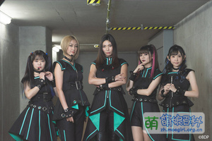 RAISE A SUILEN「Craziness」成员合影