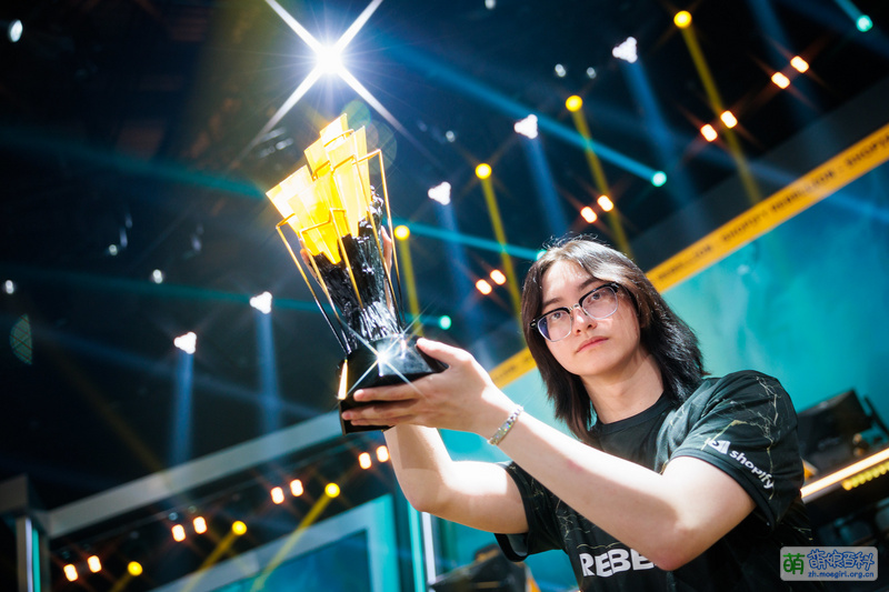 File:SR florescent at VCT 2024 GCC.jpg