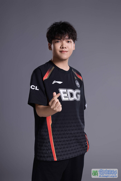 File:向涛-英雄联盟-EDG-2025-1.jpg