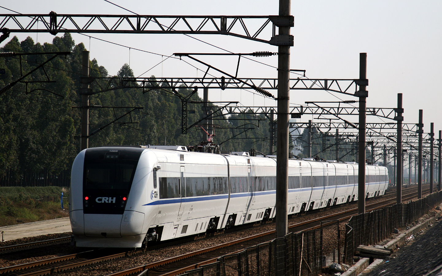CRH1 at Guangshen Railway.jpg
