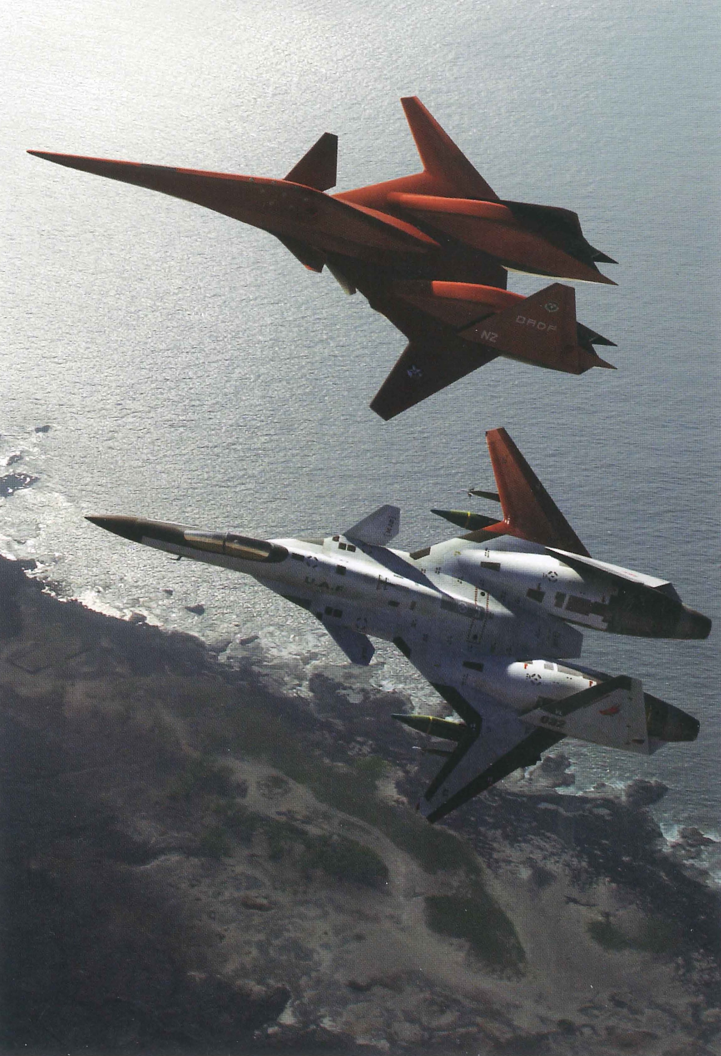 File:AaW2019设定集 ADF-01 FALKEN & ADFX-01-02 MORGAN.jpg