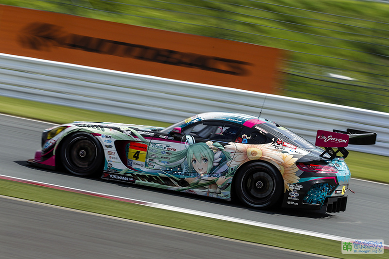 File:Rmiku racecar 2017 Rd5.jpg